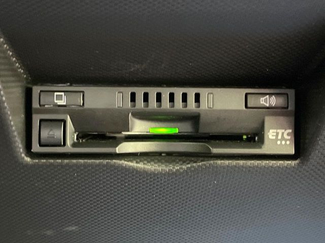 【ETC】高速道路の料金所をストレスなく通過!話題のスポットやサービスエリアに多い「スマートIC」利用時は必須のアイテムです。当店でセットアップを実施、ご納車当日からすぐにご利用いただけます!