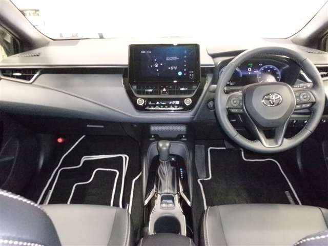 カローラツーリング1.8 ハイブリッド W×B E-Four 4WD