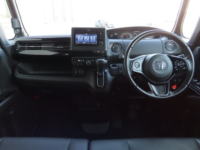 N-BOXカスタムL ターボ 4WD
