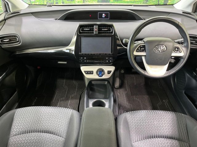 プリウス1.8 S セーフティ プラス