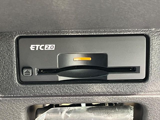 【ETC】高速道路の料金所をストレスなく通過!話題のスポットやサービスエリアに多い「スマートIC」利用時は必須のアイテムです。当店でセットアップを実施、ご納車当日からすぐにご利用いただけます!