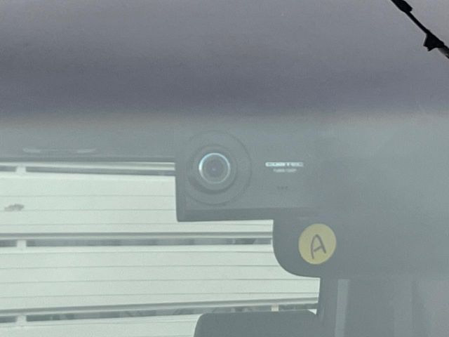 【ドライブレコーダー】ドライブレコーダー装備!走行中はもちろん、あおり運転や事故に遭遇した際、映像で記録し、万一のリスクに備えます。※記録用SDカードはお客様ご自身でご準備いただく必要があります。