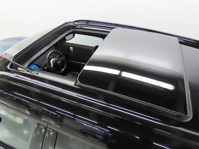ミニカントリーマンジョン クーパー ワークス ALL4 DCT 4WD