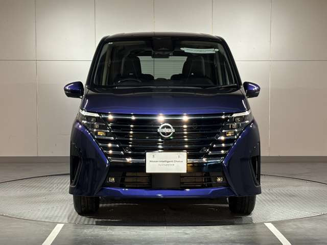 セレナ2.0 ハイウェイスターV 4WD