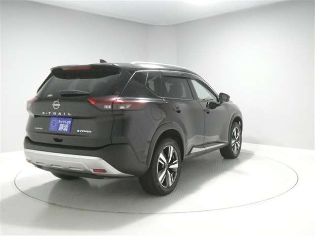 エクストレイル1.5 G e-4ORCE 4WD