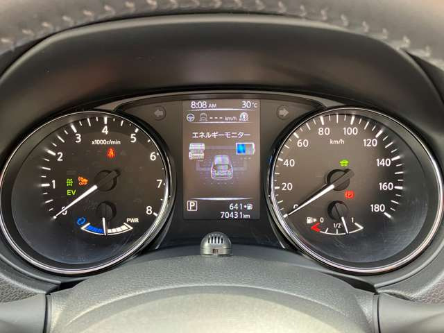 エクストレイル2.0 20Xi ハイブリッド 4WD