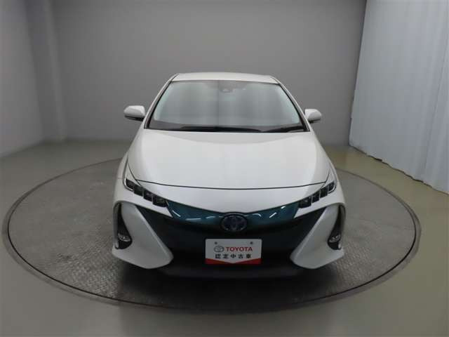 プリウスPHV1.8 S