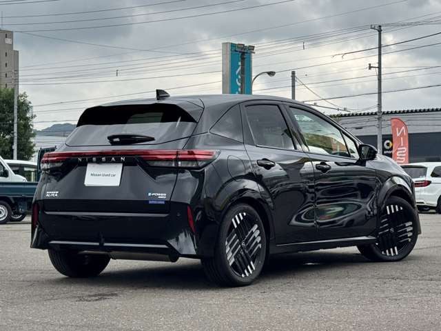 ノートオーラ1.2 G FOUR 4WD