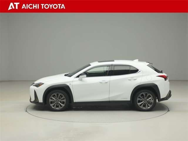 UX250h Fスポーツ 4WD
