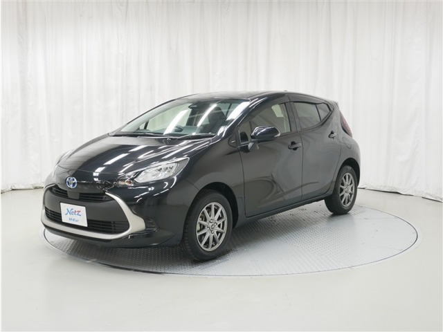 アクア1.5 G E-Four 4WD