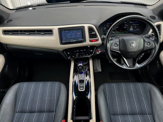 ヴェゼル1.5 ハイブリッド Z スタイルエディション