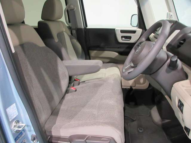 N-BOXG L ホンダセンシング 4WD