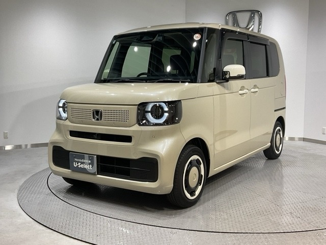 N-BOXファッションスタイル モノトーン