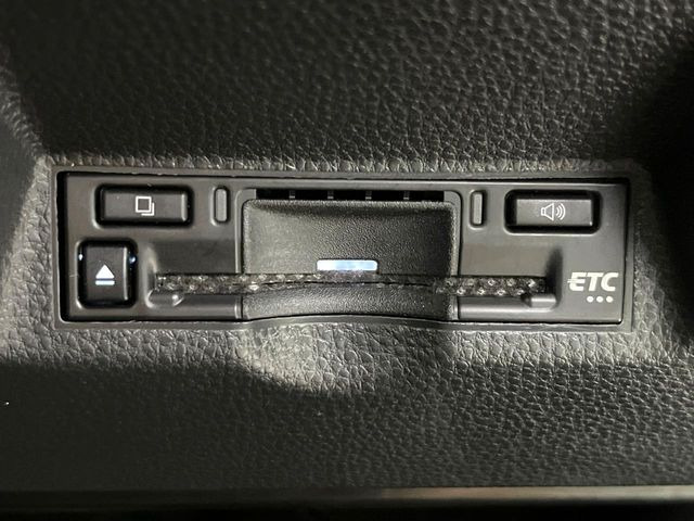 【ETC】高速道路の料金所をストレスなく通過!話題のスポットやサービスエリアに多い「スマートIC」利用時は必須のアイテムです。当店でセットアップを実施、ご納車当日からすぐにご利用いただけます!