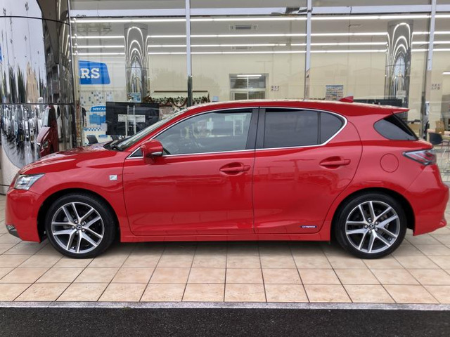 CT200h Fスポーツ