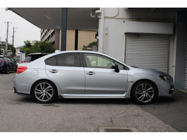 WRXS4 2.0 GT-S アイサイト 4WD