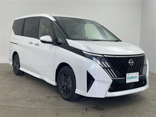 セレナ1.4 e-POWER ハイウェイスターV