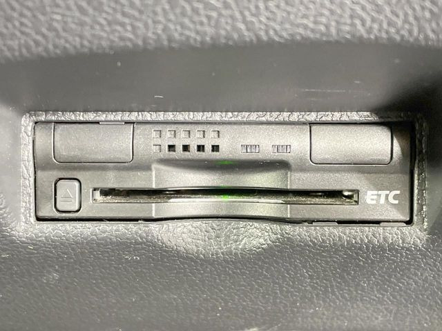 【ETC】高速道路の料金所をストレスなく通過!話題のスポットやサービスエリアに多い「スマートIC」利用時は必須のアイテムです。当店でセットアップを実施、ご納車当日からすぐにご利用いただけます!