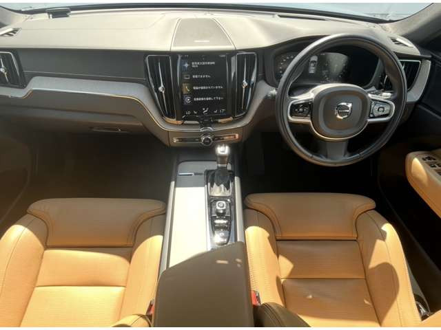 XC60T5 AWD インスクリプション 4WD