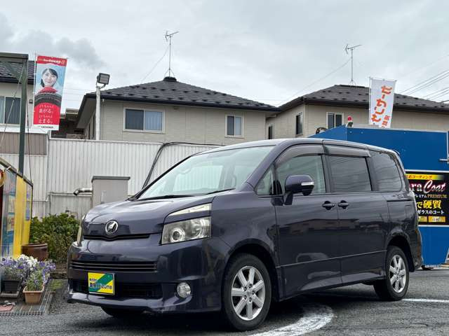 ヴォクシー2.0 ZS 4WD