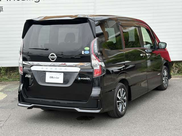 セレナ1.2 e-POWER ハイウェイスターV