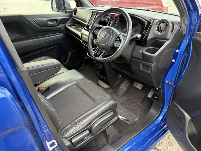 N-WGNカスタムG ターボパッケージ 4WD
