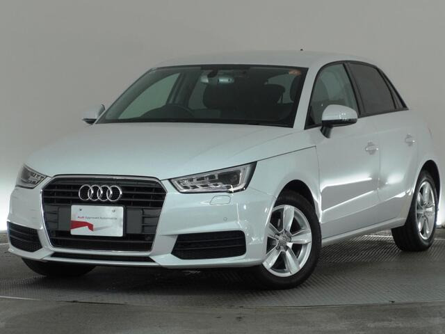 A1スポーツバック1.0 TFSI