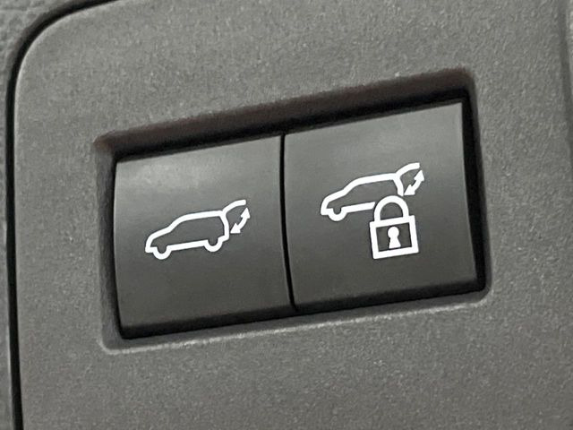 �y�p���[�o�b�N�h�A�z�X�}�[�g�L�[��^�]�Ȃ̃{�^�������������Ń��A�Q�[�g�������ŊJ���܂�!�ו��������Ă��鎞��A�����ʒu�ɂ���o�b�N�h�A��߂�ۂɕ֗��ȋ@�\�ł���