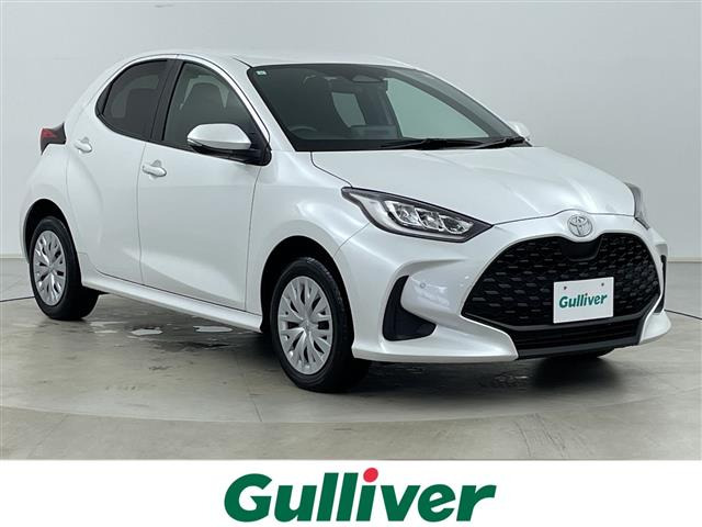 ヤリス1.5 ハイブリッド G E-Four 4WD