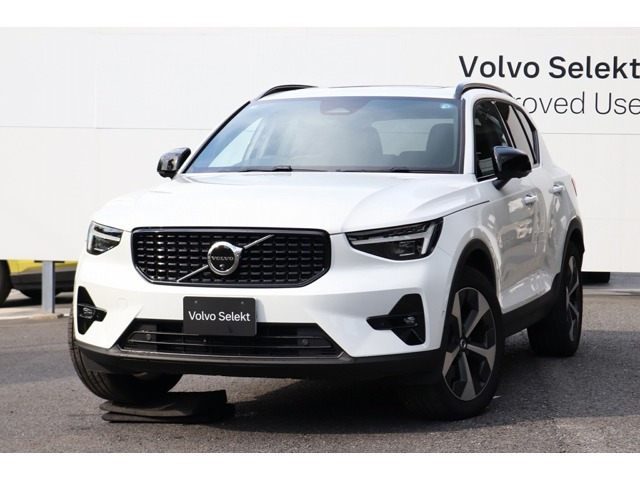 XC40ウルトラ B4 AWD 4WD