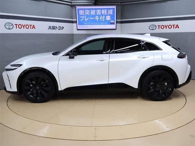 クラウンスポーツ2.5 Z E-Four 4WD