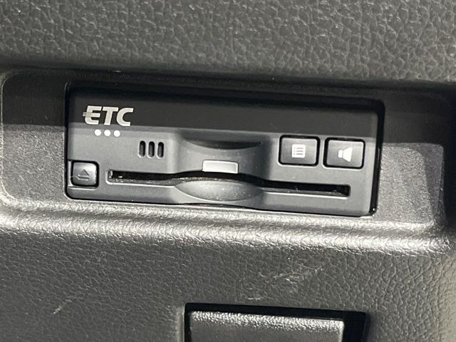 【ETC】高速道路の料金所をストレスなく通過!話題のスポットやサービスエリアに多い「スマートIC」利用時は必須のアイテムです。当店でセットアップを実施、ご納車当日からすぐにご利用いただけます!