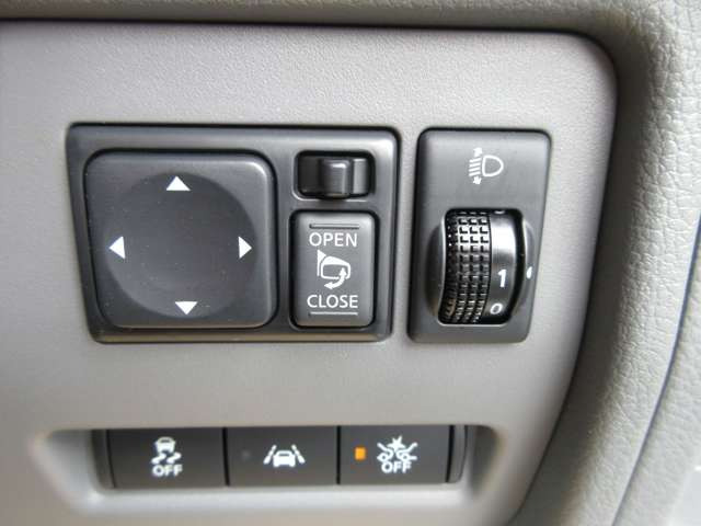 NV200バネットバン1.6 DX