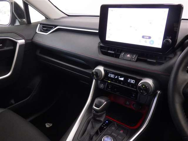 RAV42.0 アドベンチャー オフロードパッケージ II 4WD