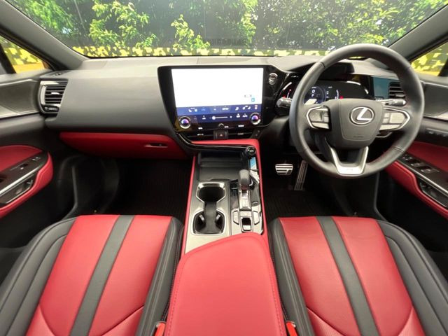 NX350h Fスポーツ