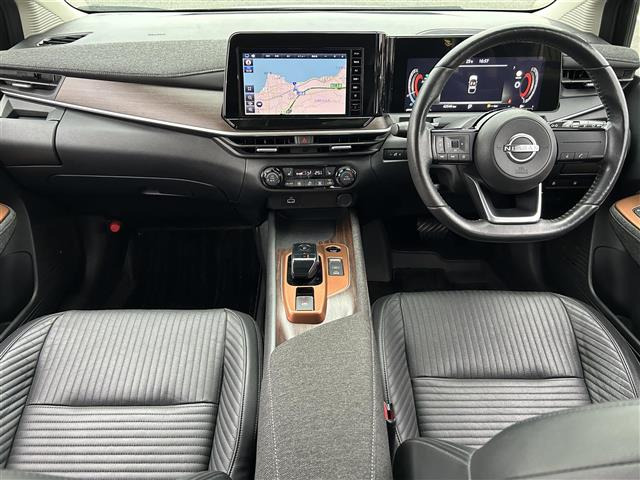 ノートオーラ1.2 G レザーエディション