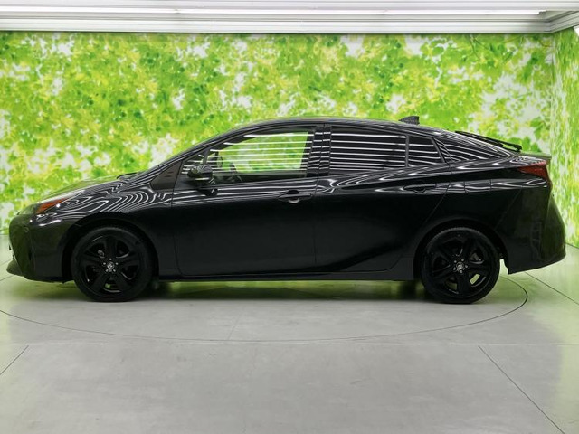 プリウス1.8 S ツーリングセレクション ブラックエディション