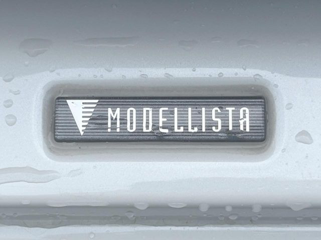 【モデリスタエアロ】人気のモデリスタエアロを装着!クルマの外観がよりスタイリッシュになり、街中で存在感あふれる1台に♪将来買い替える時にもリセールに影響しやすく、価値ある人気の装備です!