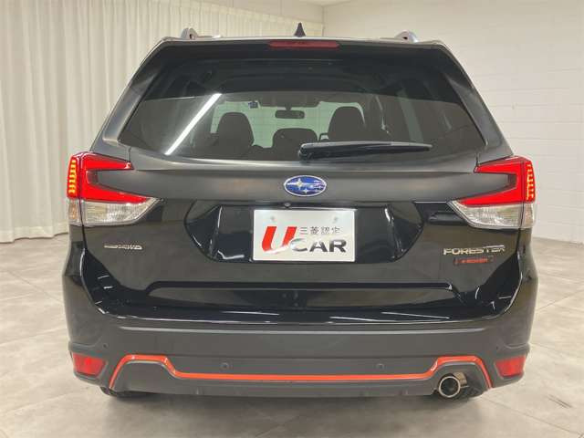 フォレスター2.0 エックスブレイク 4WD