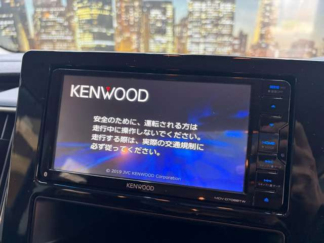 【KENWOODナビ】フルセグTVの視聴も可能な高性能&多機能ナビでドライブも快適ですよ☆