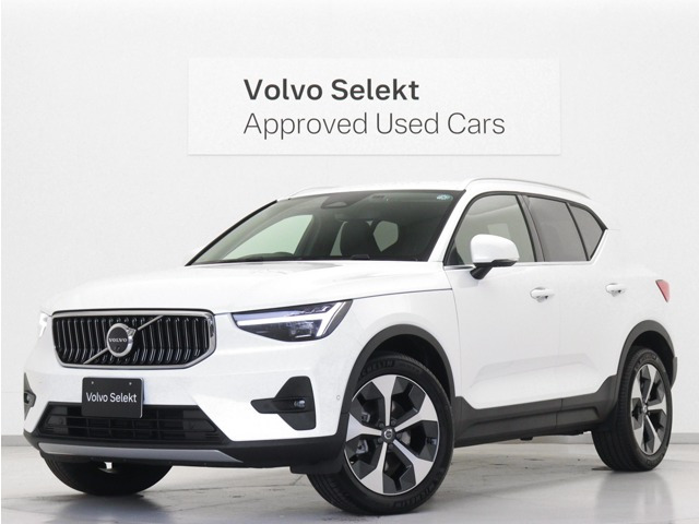 XC40ウルトラ B4 AWD 4WD