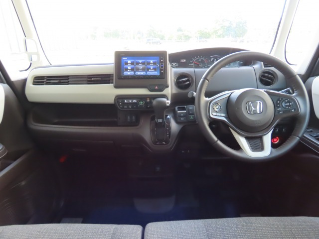 N-BOXL ターボ 4WD