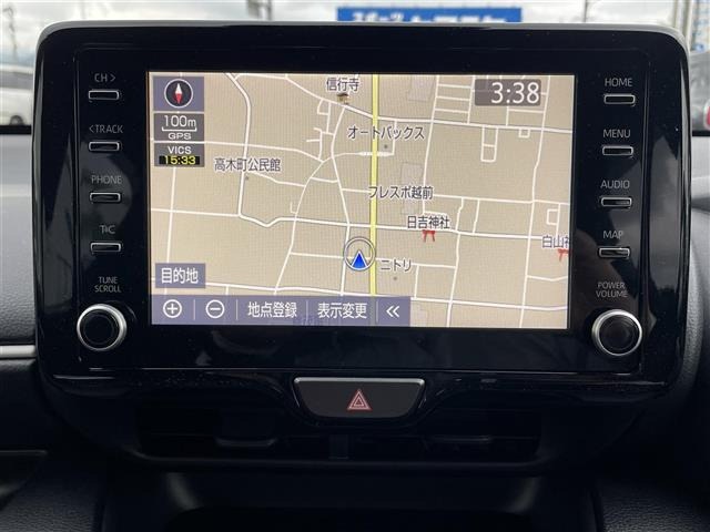 ヤリス1.5 ハイブリッド G E-Four 4WD