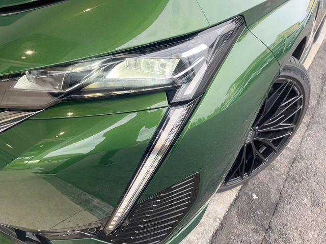 ��LED�w�b�h���C�g:��ԑ��s�����ǍD�Ȏ��E���m�ۂ����S���ĉ^�]�ł��鍂�P�xLED�w�b�h���C�g�𑕔�!�_�����x�������A����d�͂��}�����Ă��܂��B