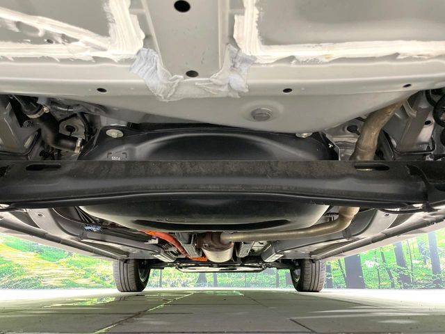 下回りがきれいなうちに、防錆加工の施工がオススメ。降雪地域はもちろん、沿岸部にお住いの方や、趣味でマリン・ウィンタースポーツをされる方にご好評いただいております。