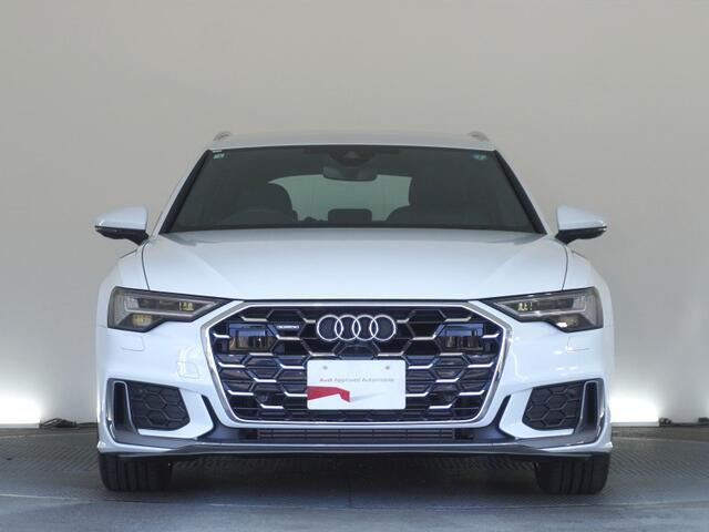 A6アバント45 TFSI クワトロ Sライン 4WD