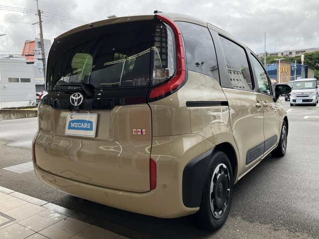 シエンタハイブリッド 1.5 Z