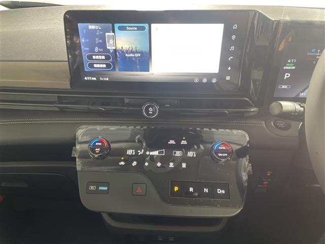 セレナ1.4 e-POWER ハイウェイスターV