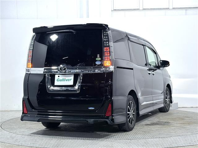 ヴォクシー2.0 ZS 煌II