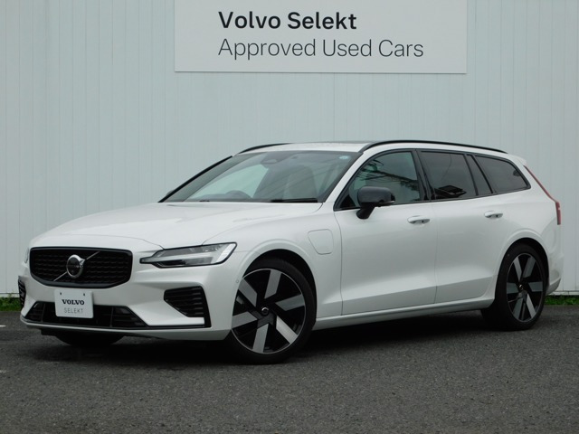 V60ウルトラ T6  AWD プラグインハイブリッド 4WD